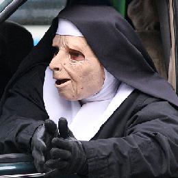 Robbers in masks and Nun outfits lead cops in a merry chace in 