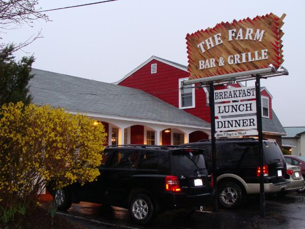 The Farm Bar and Grille in Essex