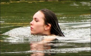 Megan Fox goes skinny dipping on the set of Jennifer's Body