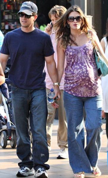 Mark Wahlberg and his pregnant girlfriend Rhea Durham