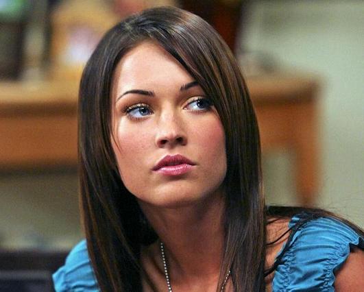 Megan Fox looks amazingly like the girl next door in blue top